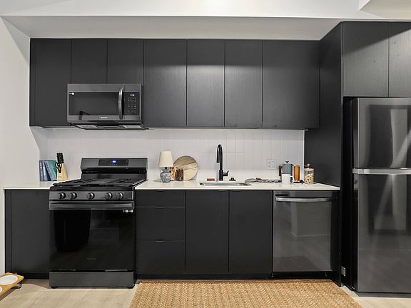 X D2 Stainless Steel Appliances