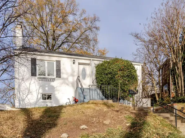 (undisclosed Address), Arlington, VA 22204