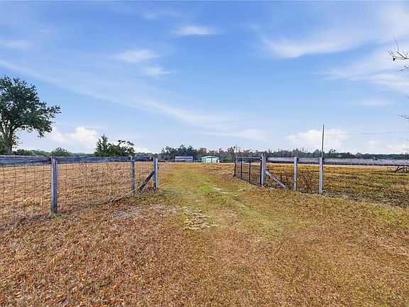 4th image of 9900 SE Sunset Harbor Rd