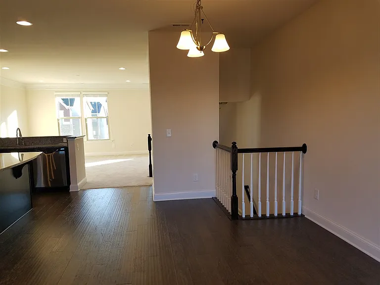 2114 Whitesmith Dr — Photo 7
