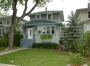 1142 S Taylor Ave, Oak Park, IL 60304