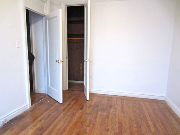 3rd image of 2955 Grand Concourse APT A43