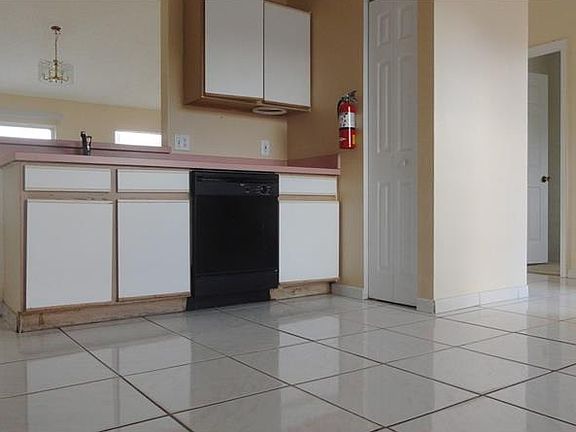 4th image of 112 Briarcliff Dr