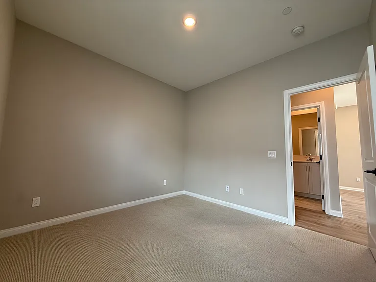 1681 Whitmore Loop — Photo 24
