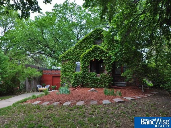 3427 P St, Lincoln, NE 68503