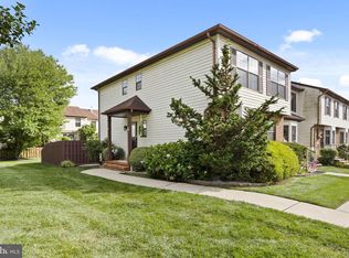 10 Roberts Ct, Bordentown, NJ 08505
