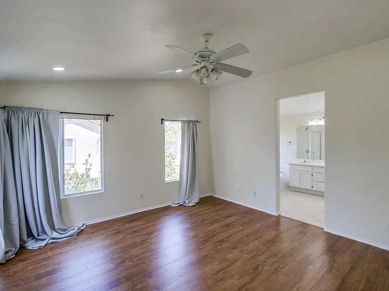11905 Westview Pkwy — Photo 34