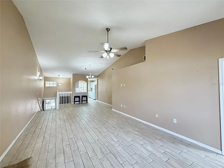 315 Eagle Ridge Dr — Photo 6