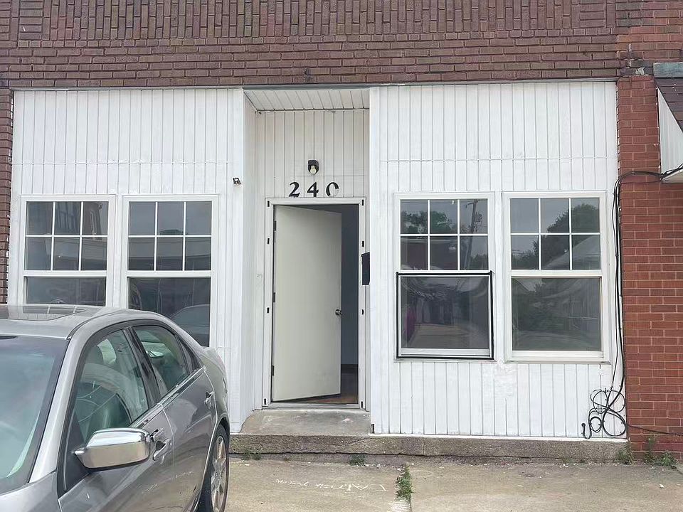 1st image of 228 Chartres St #240