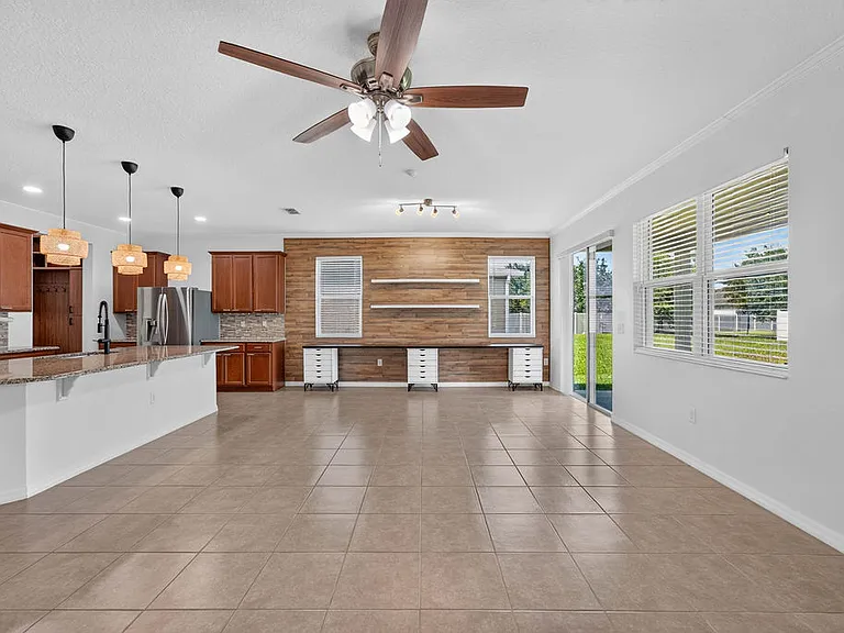12141 Carson Dr — Photo 10
