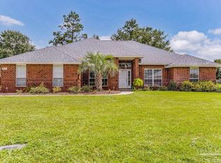 941 Chesapeake Trl, Cantonment, FL 32533