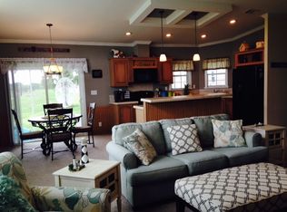 2608 Pier Dr, Ruskin, FL 33570