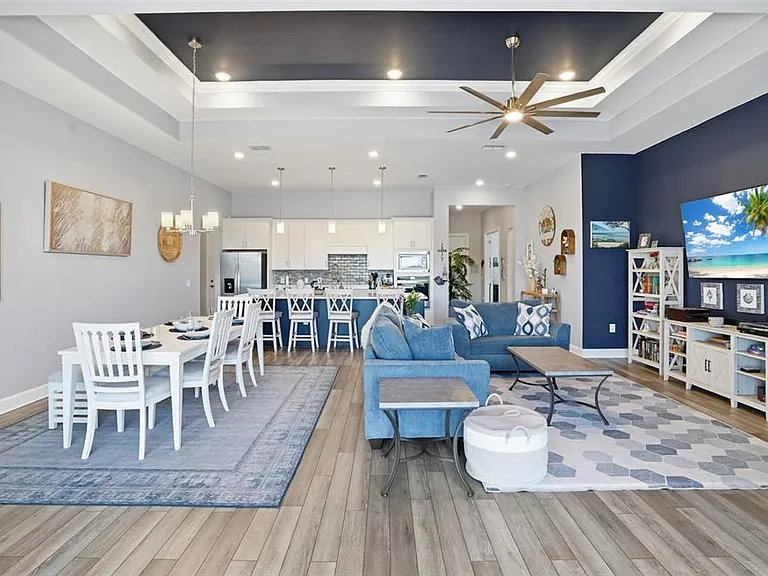Pebble Ridge Dr — Photo 7