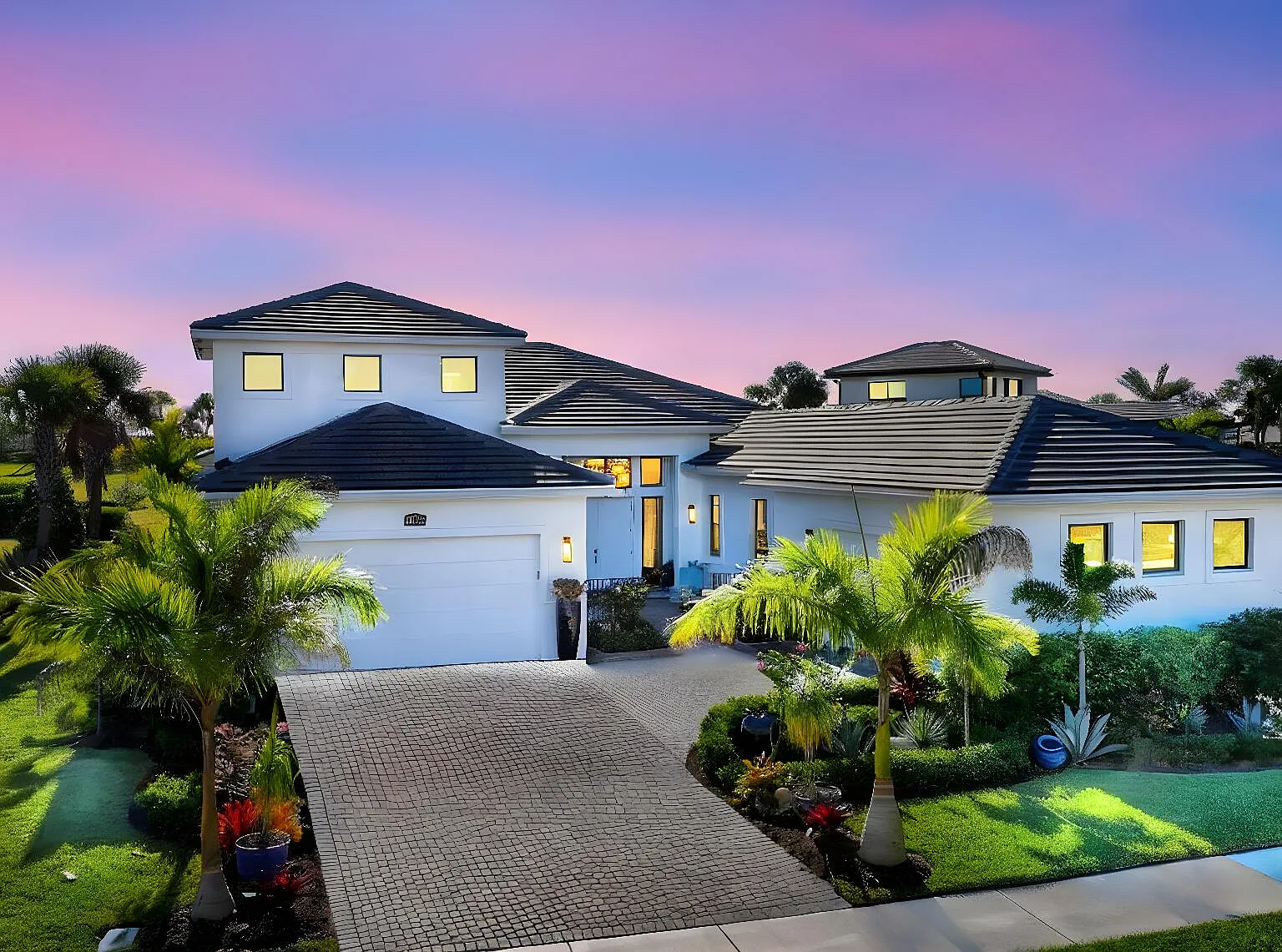 4 bed, 6.0 bath, 3873 sqft, $7,500 — Photo 1