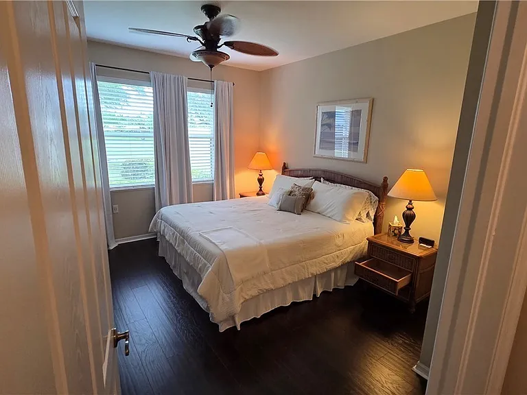 9305 Aviano Dr — Photo 18