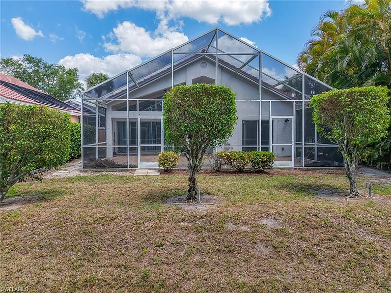 351 Pindo Palm Dr — Photo 41