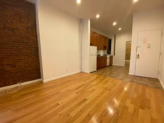 Rented by Best Apartments North Inc | media 15