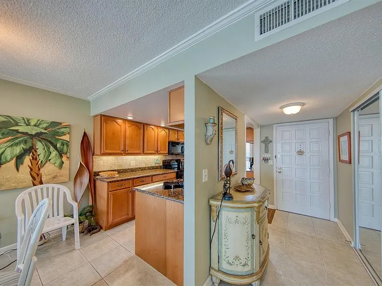105 Island Way #138 — Photo 7