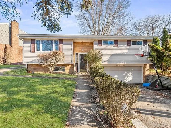 409 Stilley Rd, Clairton, PA 15025