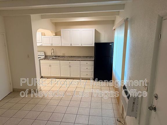 3rd image of 23 W Basic Rd APT 3