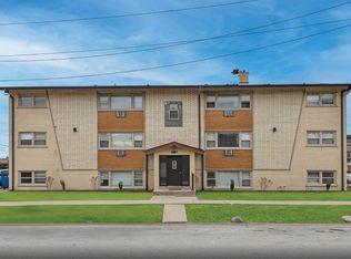 7538 W Lawrence Ave #2NE, Harwood Heights, IL 60706