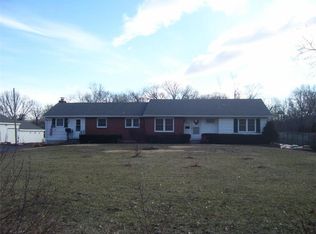 14101 S Haven Rd, Grandview, MO 64030