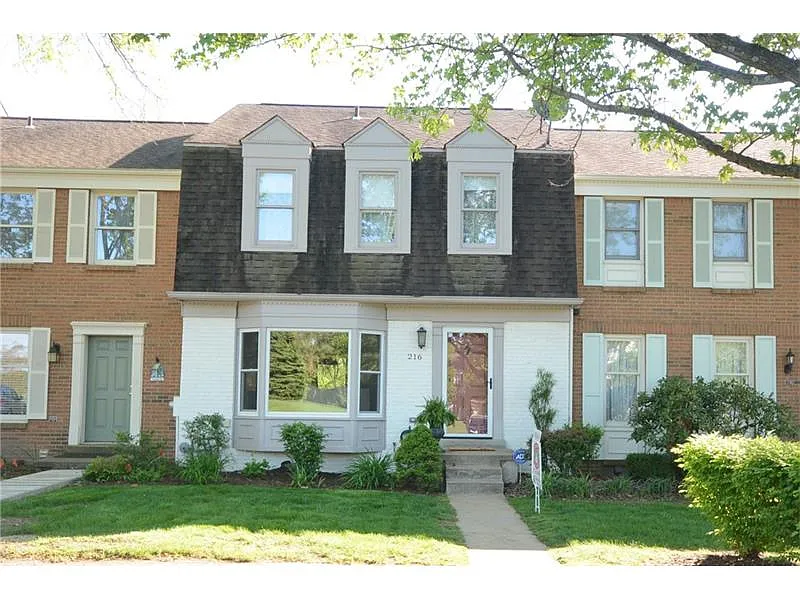 216 Falls Village Rd photo 1