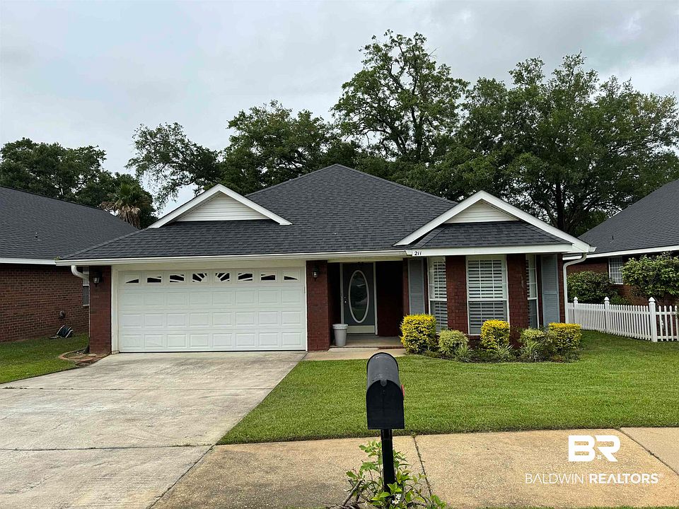 1st image of 211 Spring Lake Dr