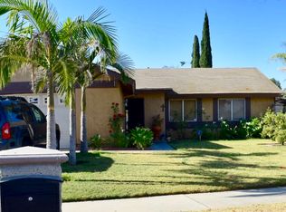 9710 Manitoba Pl, Riverside, CA 92503