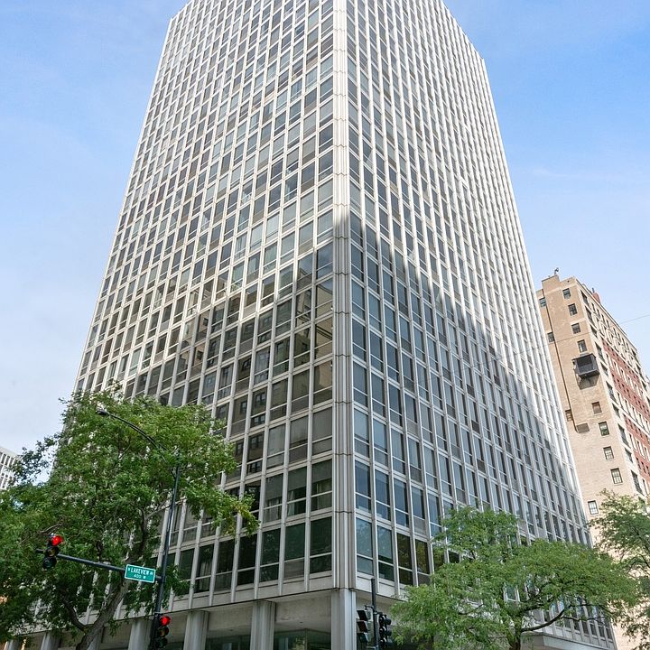 1st image of 2400 N Lakeview Ave APT 915