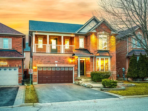 110 Birkshire Dr, Aurora, ON L4G 7R6