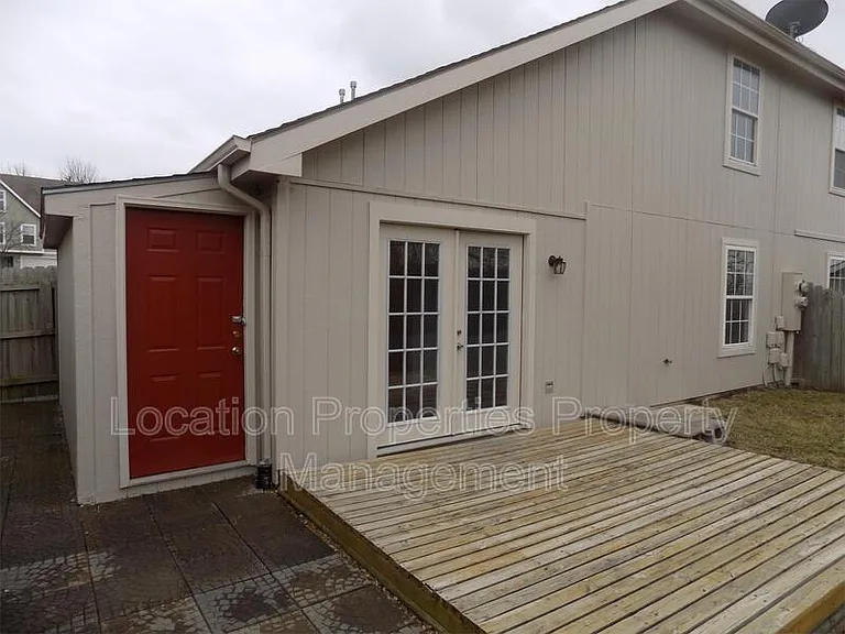 4963 Stoneback Dr W — Photo 16