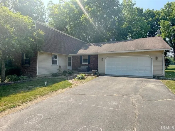 7279 W 250 S, Russiaville, IN 46979