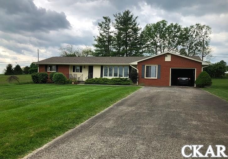 1st image of 2385 Goggin Ln