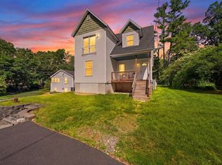 17 Trues Pkwy, Sandown, NH 03873