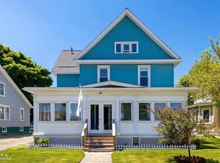 1328 S Riverside Ave, Saint Clair, MI 48079