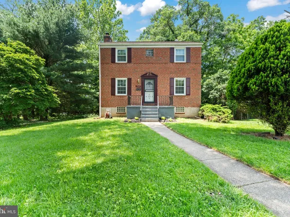 7000 Deerfield Rd, Pikesville, MD 21208