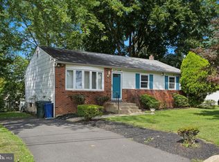 1948 Lukens Ave, Willow Grove, PA 19090