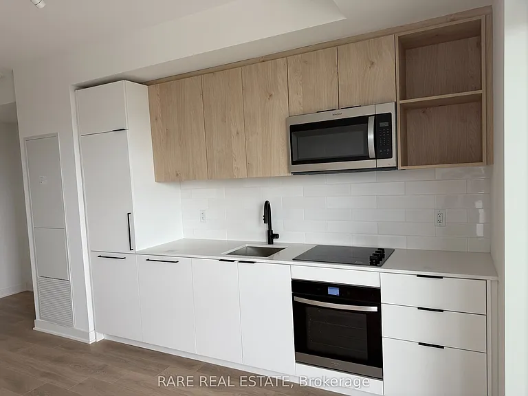1185 Dupont St #1411 — Photo 1