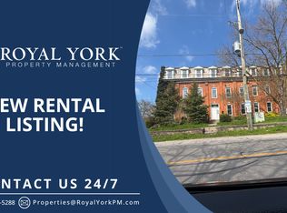 42 Court St #1, Saint Catharines, ON L2R4R7