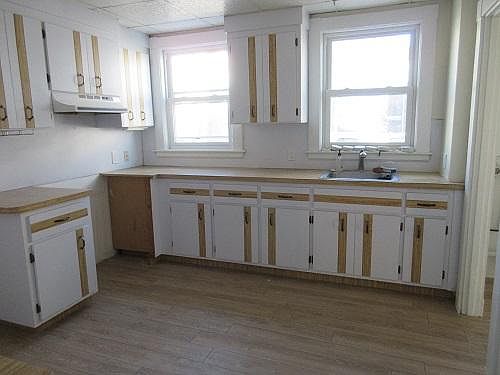 5th image of 68 Washington Ave #1