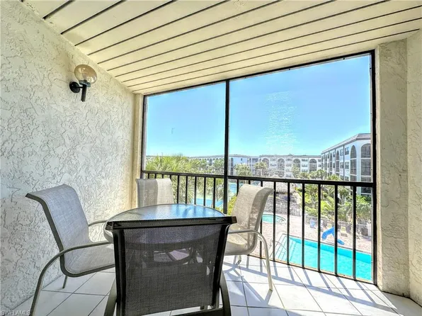 1031 Anglers CV #A404, MARCO ISLAND, FL 34145