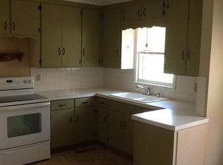 1503 SW Highway Ln, Lees Summit, MO 64081