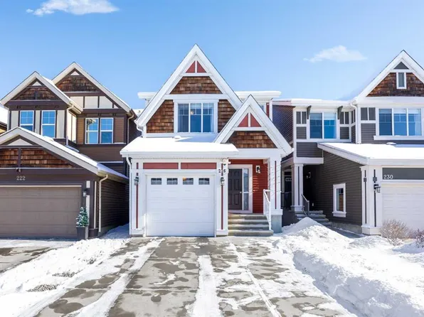 226 W Auburn Crest Way SE, Calgary, AB T3M 1T6