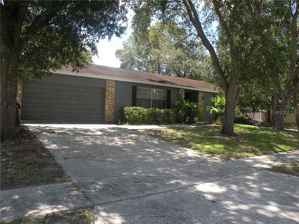 1st image of 924 Lake Sherwood Dr