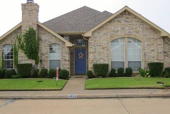 1st image of 4023 Kingsbury Dr