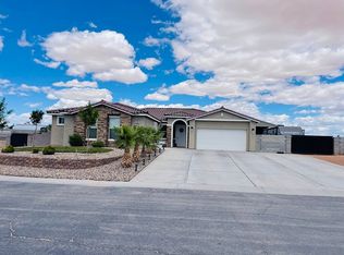 1588 Heights Dr, Moapa Valley, NV 89021
