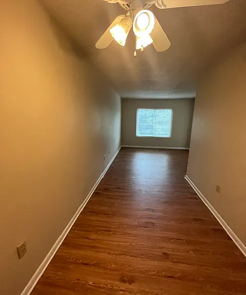 1600 Park Cir #416 — Photo 5