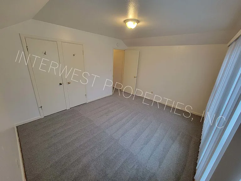7924 SE Woodstock Blvd — Photo 11