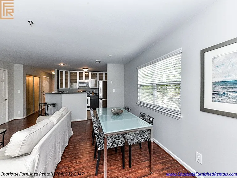 509 Graham St #2 — Photo 2